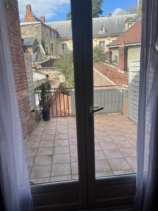 Erliz Apartment Noyon Exterior photo